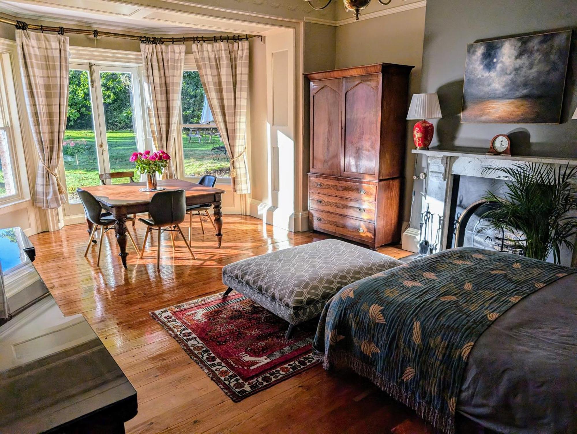 The Writer'S Retreat Ground Floor Apartment Холт Экстерьер фото