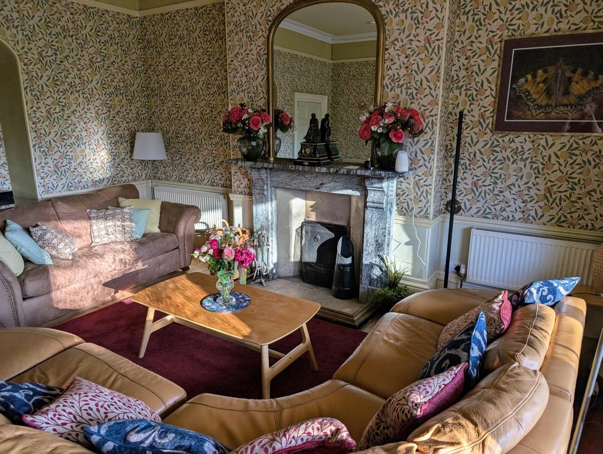 The Writer'S Retreat Ground Floor Apartment Холт Экстерьер фото